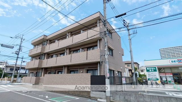 ハイネス武蔵浦和の外観写真