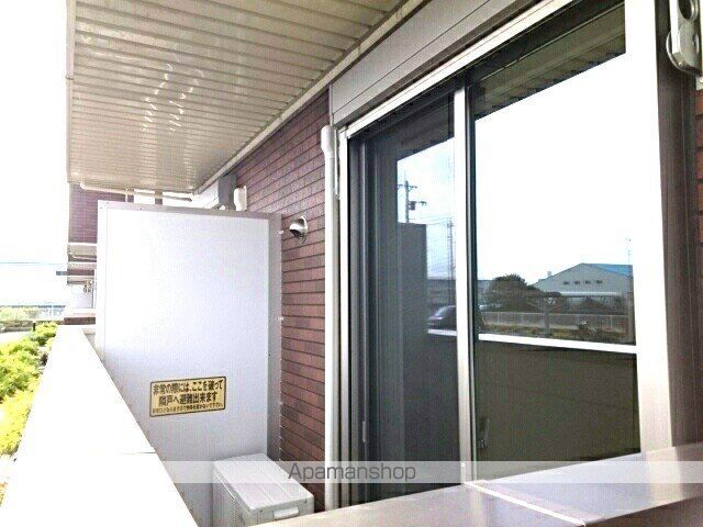 フォーシーズンIIの内装写真