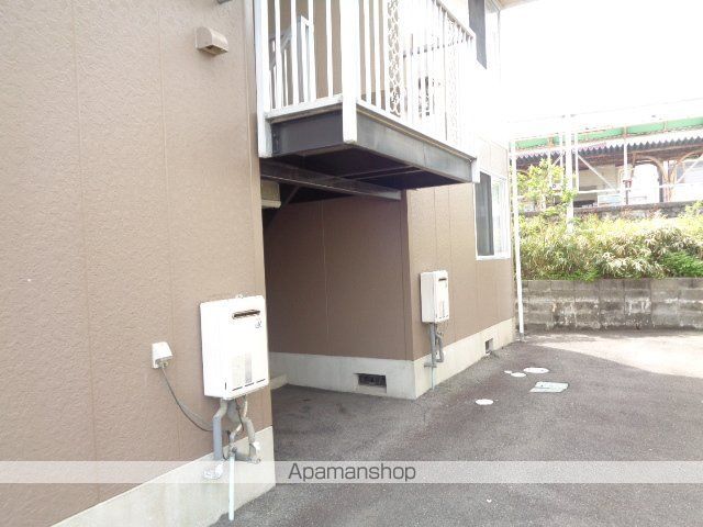 プレジール多度 M1の玄関写真