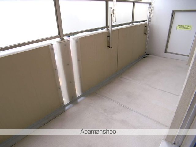 レゾナンス庚午の内装写真
