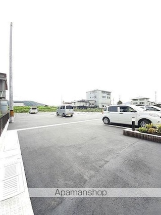 エクセレントハウス[2LDK/58.67m2]の駐車場