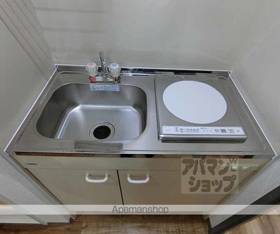 グレーシー西ノ京の内装写真
