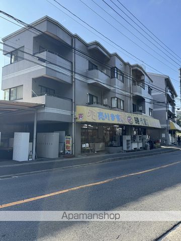 ロイヤル石田A棟の外観写真