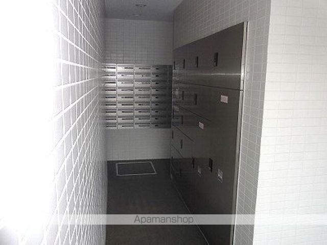 メインステージ多摩川IIIの玄関写真
