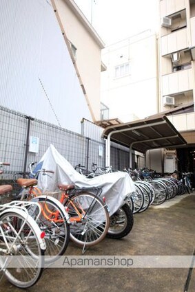 宮崎ビル[1R/20.7m2]の駐車場