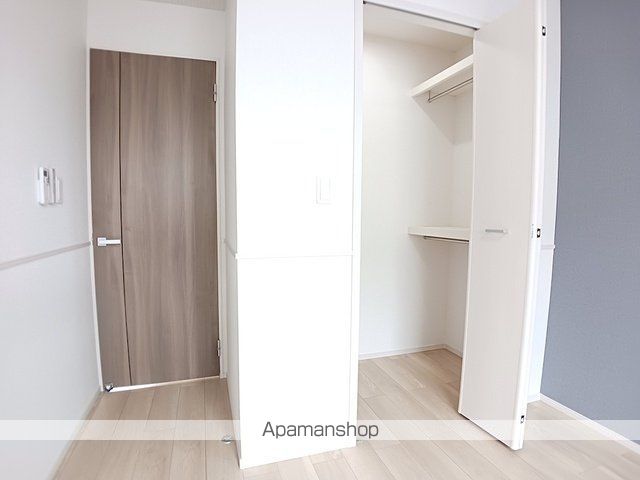 エス ウィステリア IIの内装写真