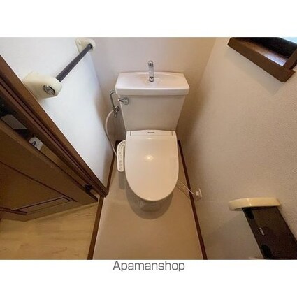 東京都港区元麻布３丁目[1LDK/47.2m2]のトイレ