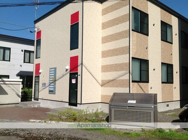 レオパレスラフェスタBの外観写真