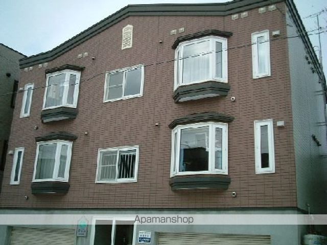 ルミエール北28条A棟