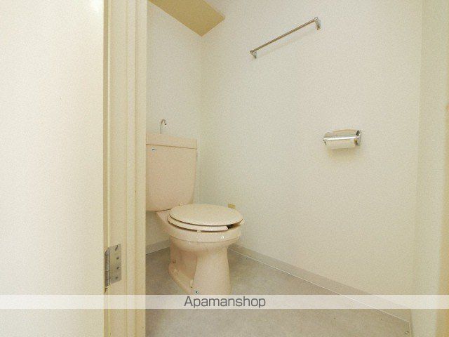 インターナショナルビルの内装写真