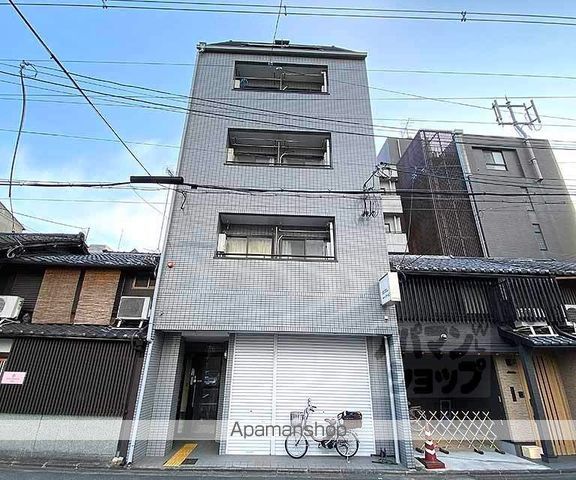 アーモンビルの外観写真