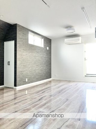 桃井戸建[1SLDK/81.57m2]の内装