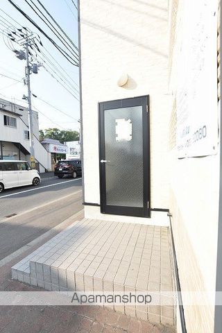レオパレスロワール新琴似の玄関写真