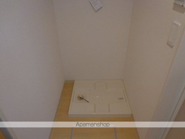 大垣市 2階建 築13年の内装写真