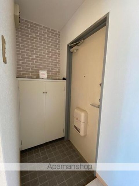 香川県高松市福岡町２丁目[1K/26m2]の玄関