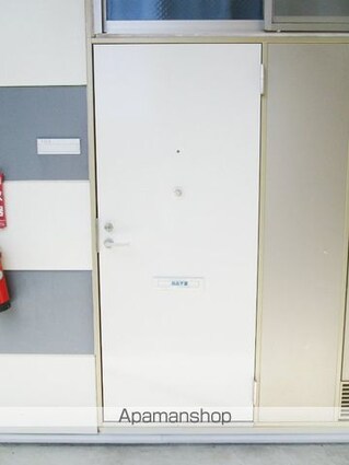 レオパレスＢａｎ[1K/19.87m2]のエントランス2