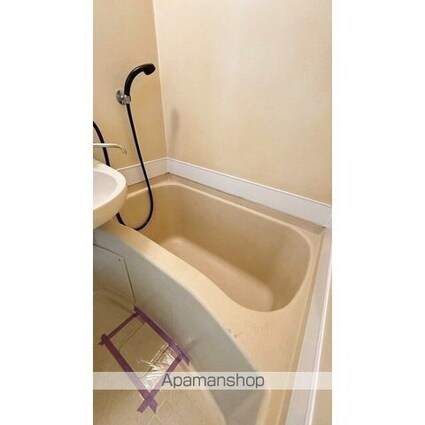 阿佐ヶ谷タウンハウス[1R/19m2]のバス