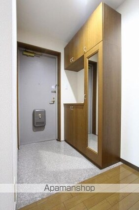 香川県高松市多肥下町[3LDK/79.54m2]の玄関