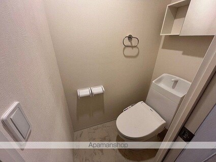 レオパレスリアン庄内[1LDK/42.75m2]のトイレ