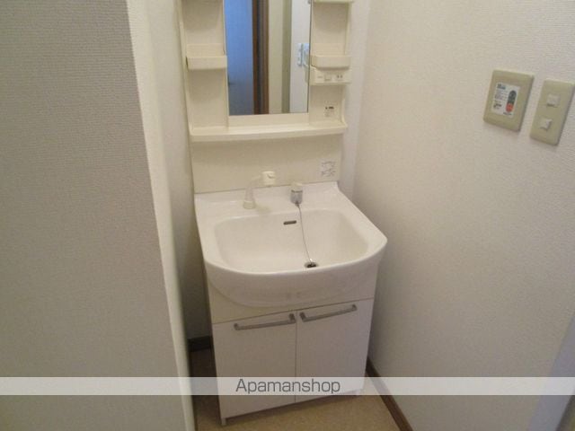 エリートの内装写真