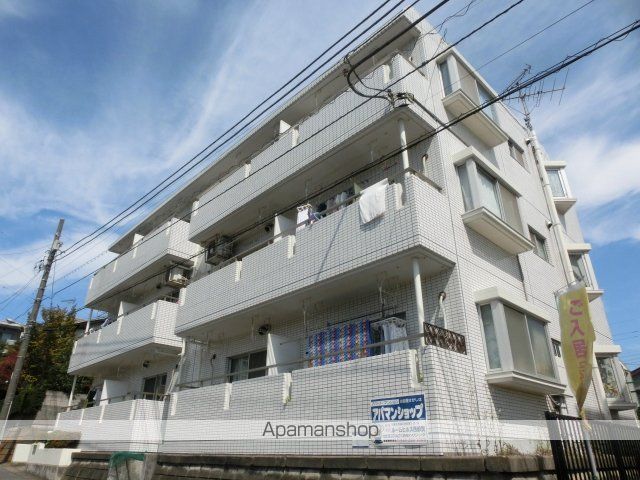 ルームヒルズ西都賀の外観写真