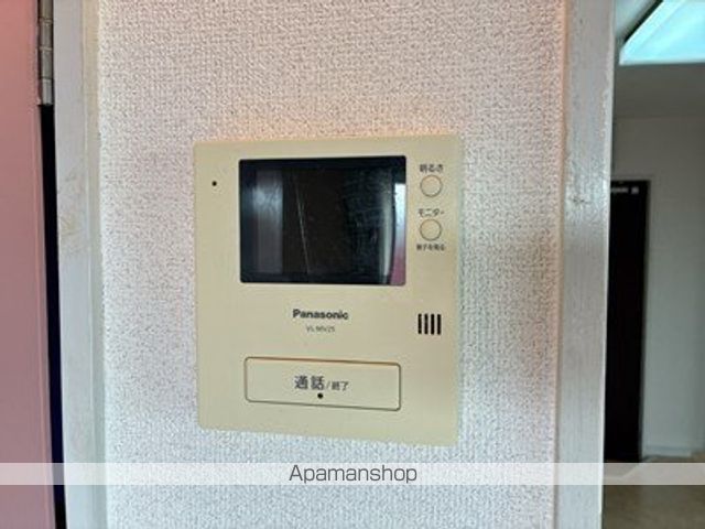 レオパレス南高江IIの内装写真