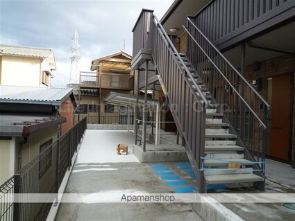 モナリエ大江[1K/30.27m2]のエントランス2