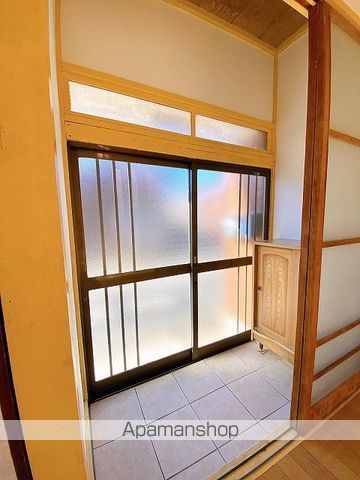 栄1丁目貸家の内装写真