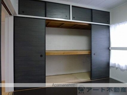 ブリューメ・ハイム壱番館[2LDK/47m2]の収納