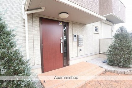 東京都立川市柏町４丁目[1LDK/40.9m2]のエントランス