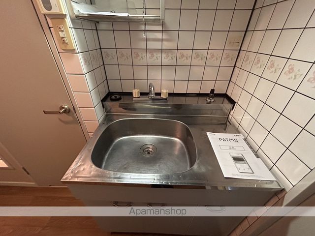 リマーカーブル己斐の内装写真