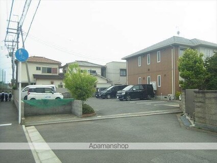 和歌山県和歌山市西庄[2LDK/54.91m2]の駐車場2