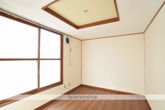 南郷ハイツの内装写真