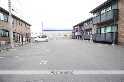 岡山県岡山市北区門前[2DK/40.33m2]の駐車場