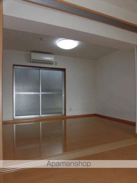 和歌山県和歌山市湊２丁目[1LDK/39.8m2]のリビング・居間
