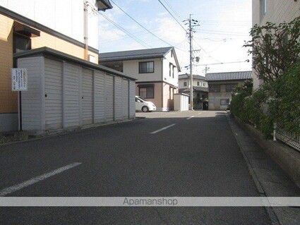 長野県長野市大字稲葉[2LDK/65.61m2]の周辺1