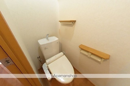 Ｒａｆｆｉｎｅ[2LDK/72.8m2]のトイレ