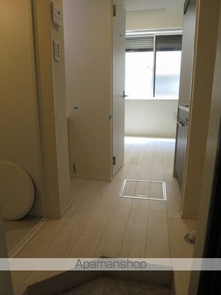 ハーモニーテラス上井草Ⅴ[1R/12m2]の玄関