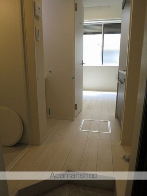 ハーモニーテラス上井草Ⅴ[1R/12m2]の玄関