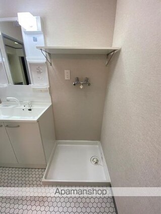 サン・セイント・リヴィア[2LDK/68m2]の内装3