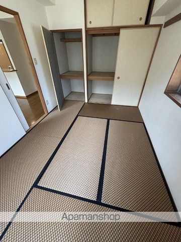 アウラ10の内装写真