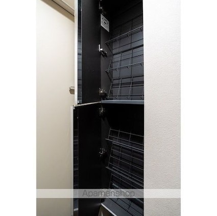 東京都中野区弥生町１丁目[2LDK/44.37m2]の内装