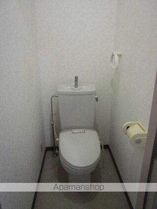 広島県福山市宮前町２丁目[1K/30.06m2]のトイレ