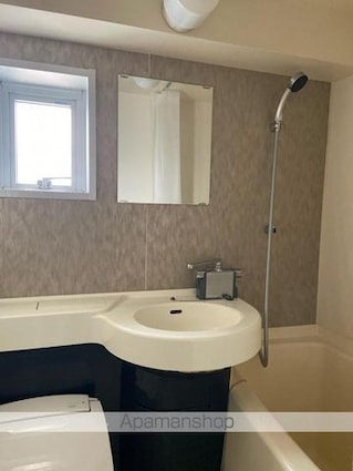 ＲーＲＥＳＩＤＥＮＣＥ　ＴＡＫＡＭＡＴＳＵ[1R/24.12m2]の洗面所