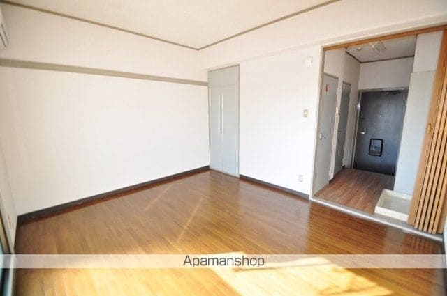 プリメゾン岡山南方の内装写真