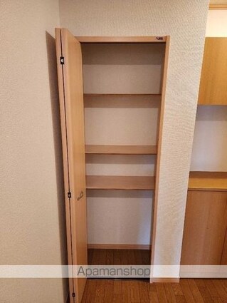 フローレンスＭＡＩ[2LDK/54.65m2]の収納