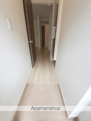 プリムヴェールＢ[1LDK/43.61m2]の玄関