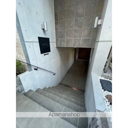 ミリアレジデンス早稲田山吹町[1K/30.38m2]のエントランス