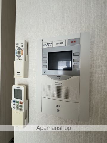 LIVECASA本町の内装写真