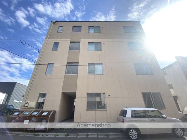 シティパレス的場の外観写真
